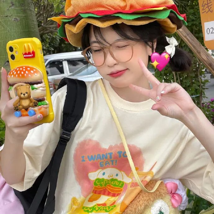 尴尬情人 在线观看封面